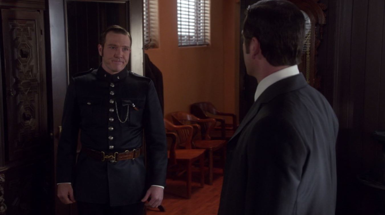 Фото - : 1351x757 / 68 Кб