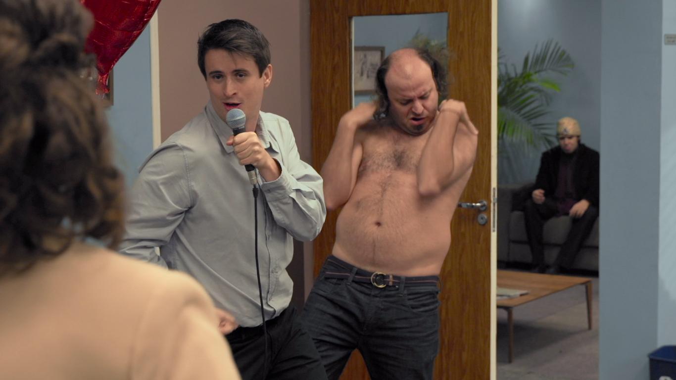 Фото - : 1366x768 / 73 Кб