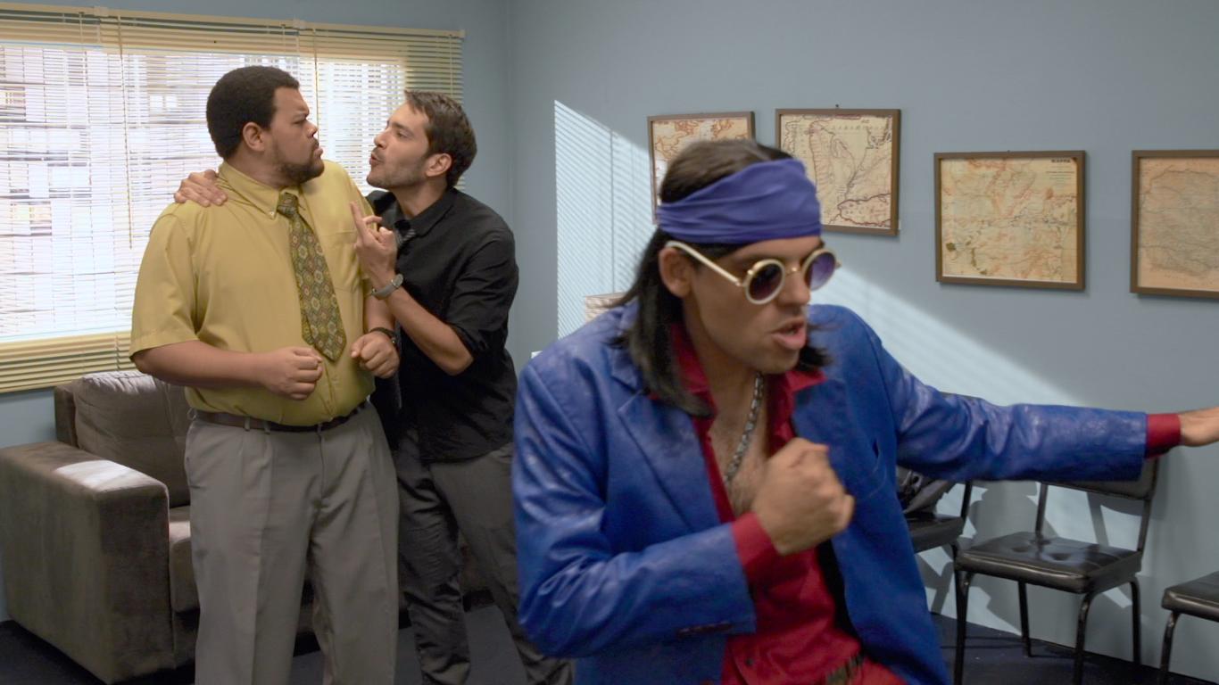 Фото - : 1366x768 / 99 Кб