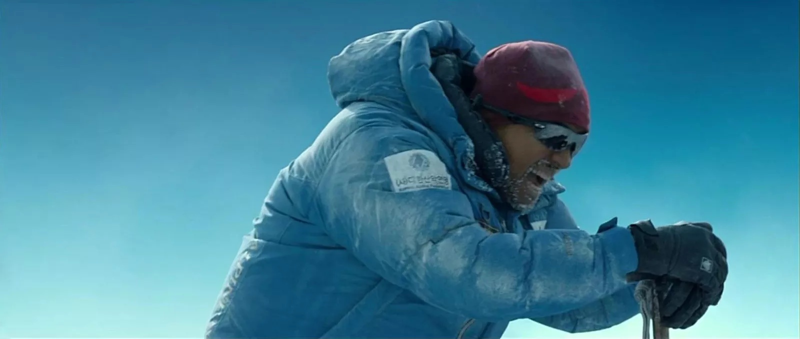 Фото - : 1600x679 / 143 Кб