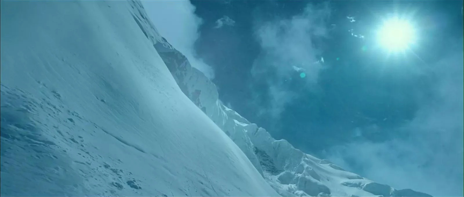 Фото - : 1600x680 / 147 Кб