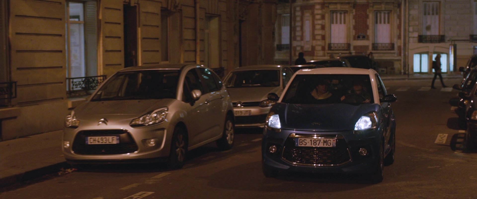 Фото - : 1920x800 / 143 Кб