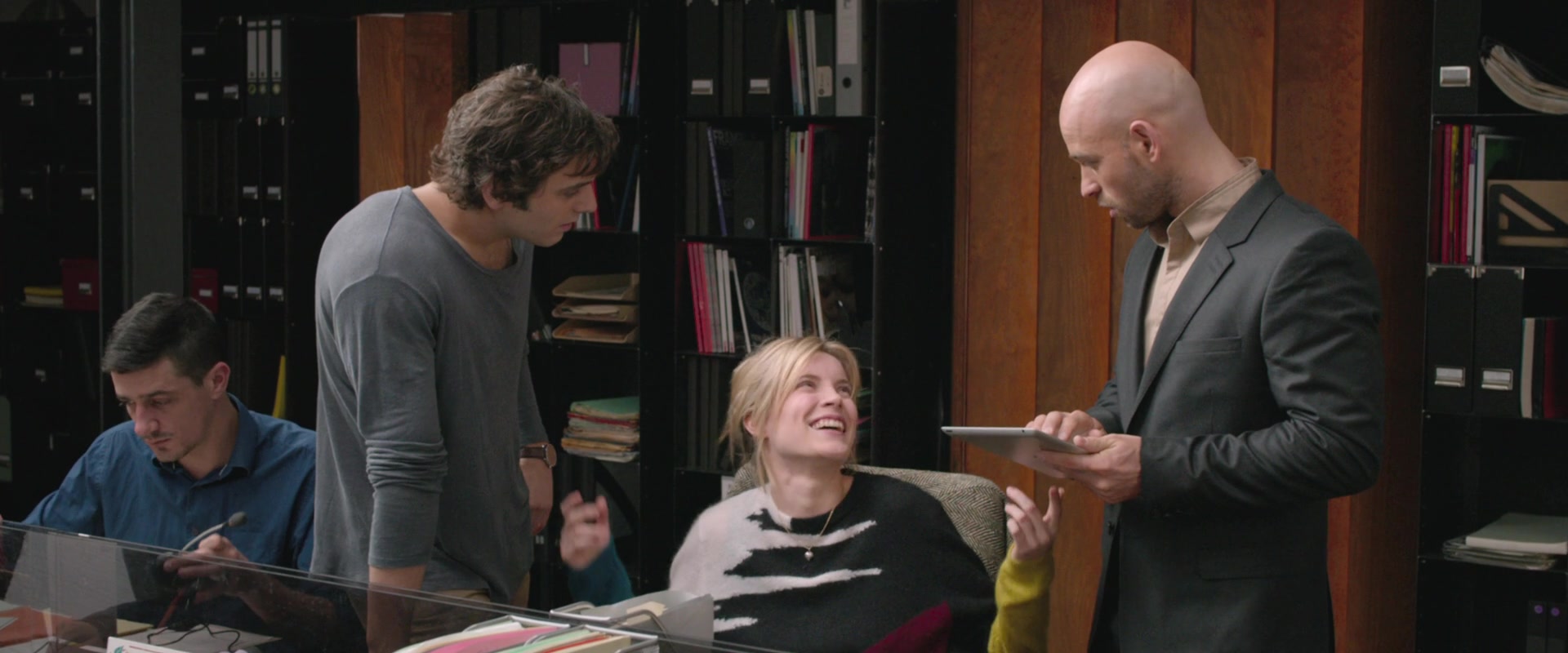 Фото - : 1920x800 / 147 Кб