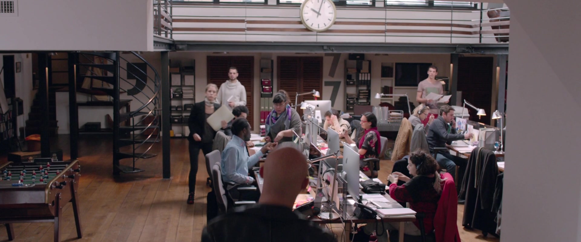 Фото - : 1920x800 / 183 Кб