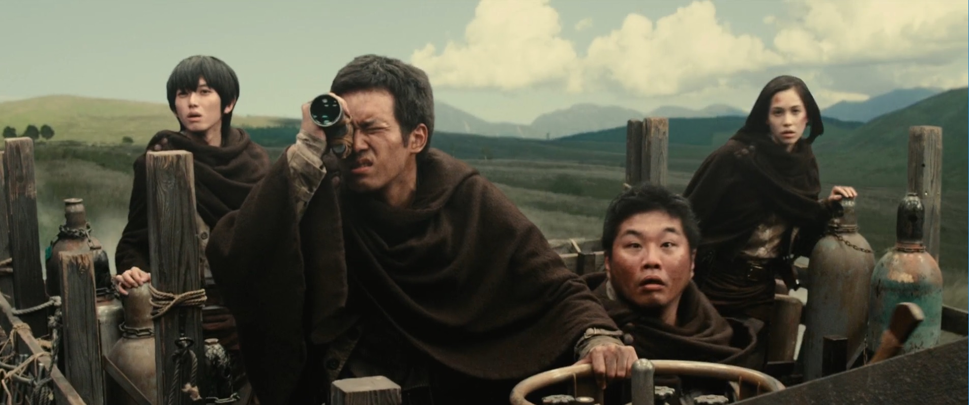 Фото - Атака титанов. Фильм второй: Конец света: 1905x796 / 240 Кб