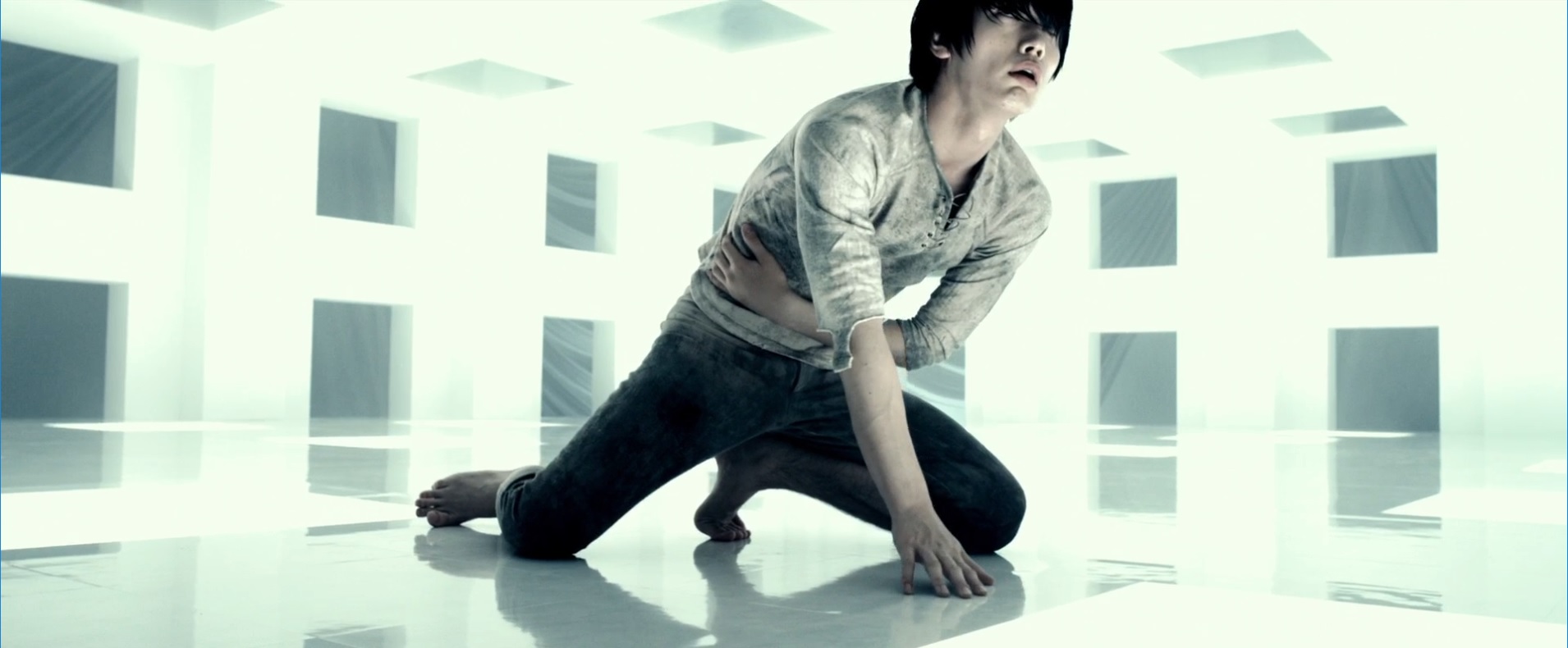 Фото - Атака титанов. Фильм второй: Конец света: 1910x790 / 175 Кб