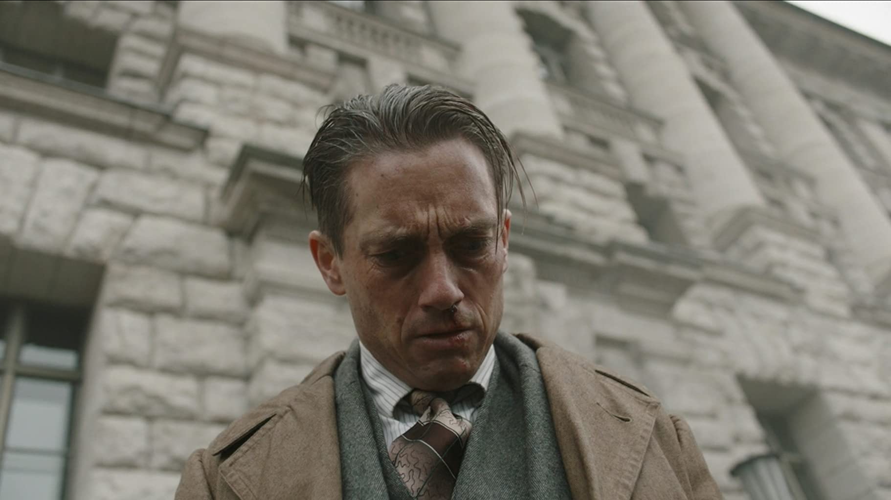 Фото - Вавилон-Берлин: 1822x1024 / 96 Кб