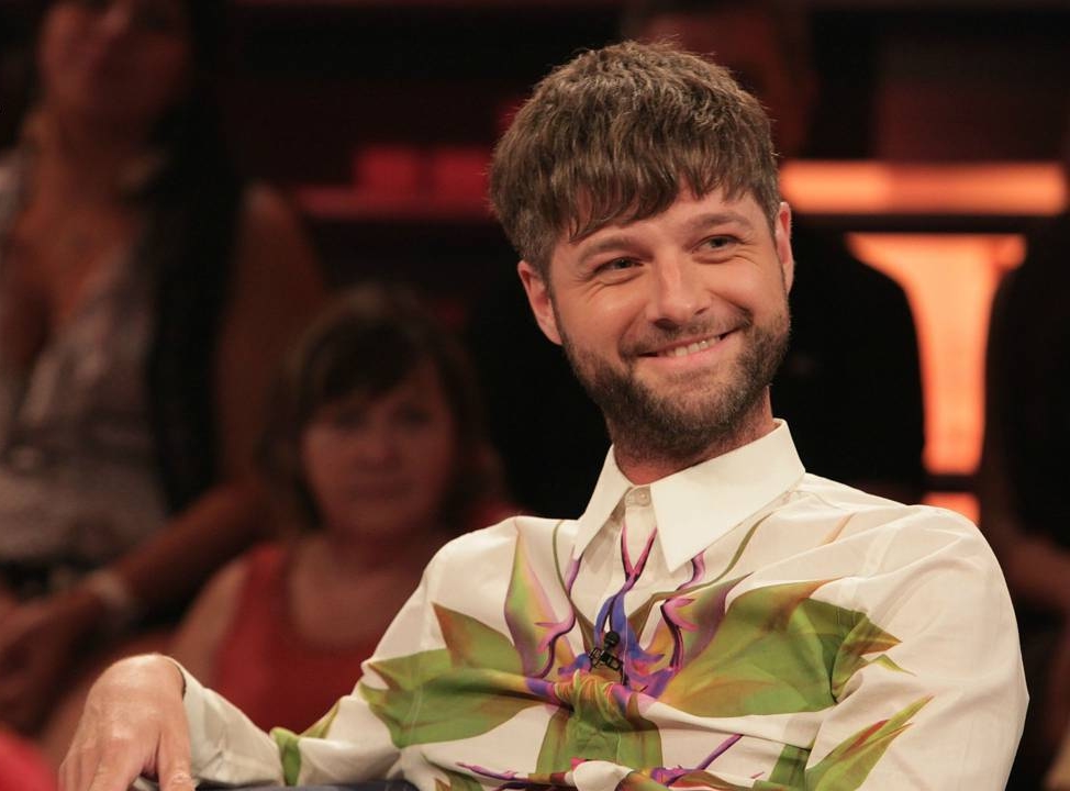 Фото - : 974x720 / 251 Кб