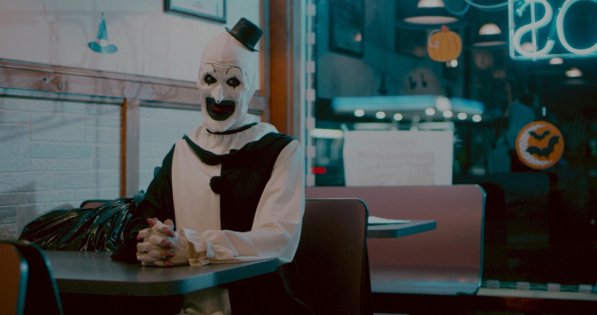 Фото - Ужасающий: 1919x1012 / 142 Кб