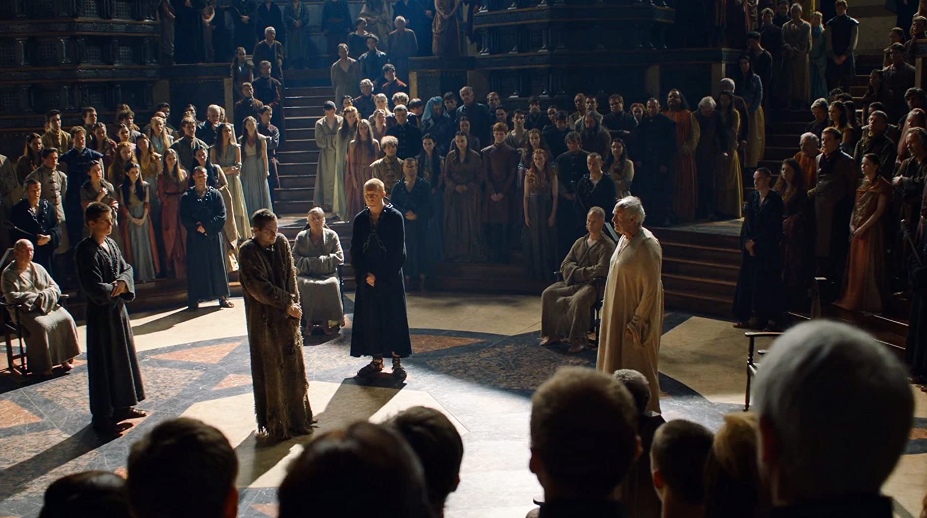 Фото - : 1832x1024 / 165 Кб