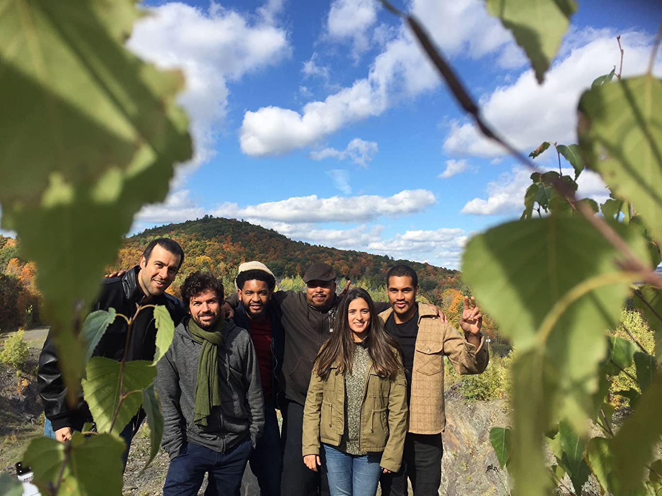 Фото - : 1365x1024 / 168 Кб