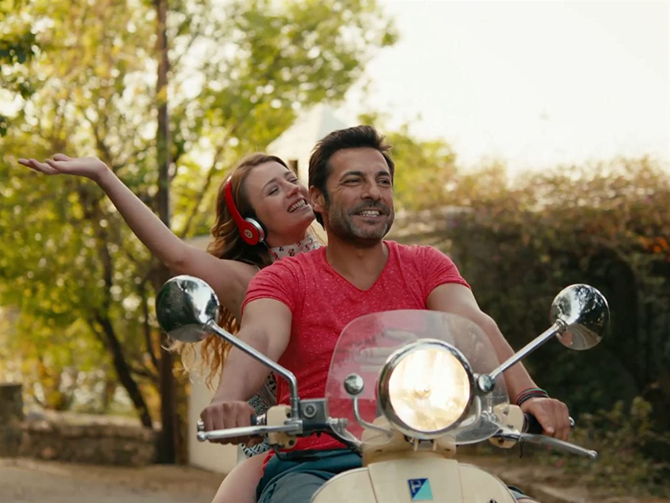 Фото - : 1365x1024 / 107 Кб