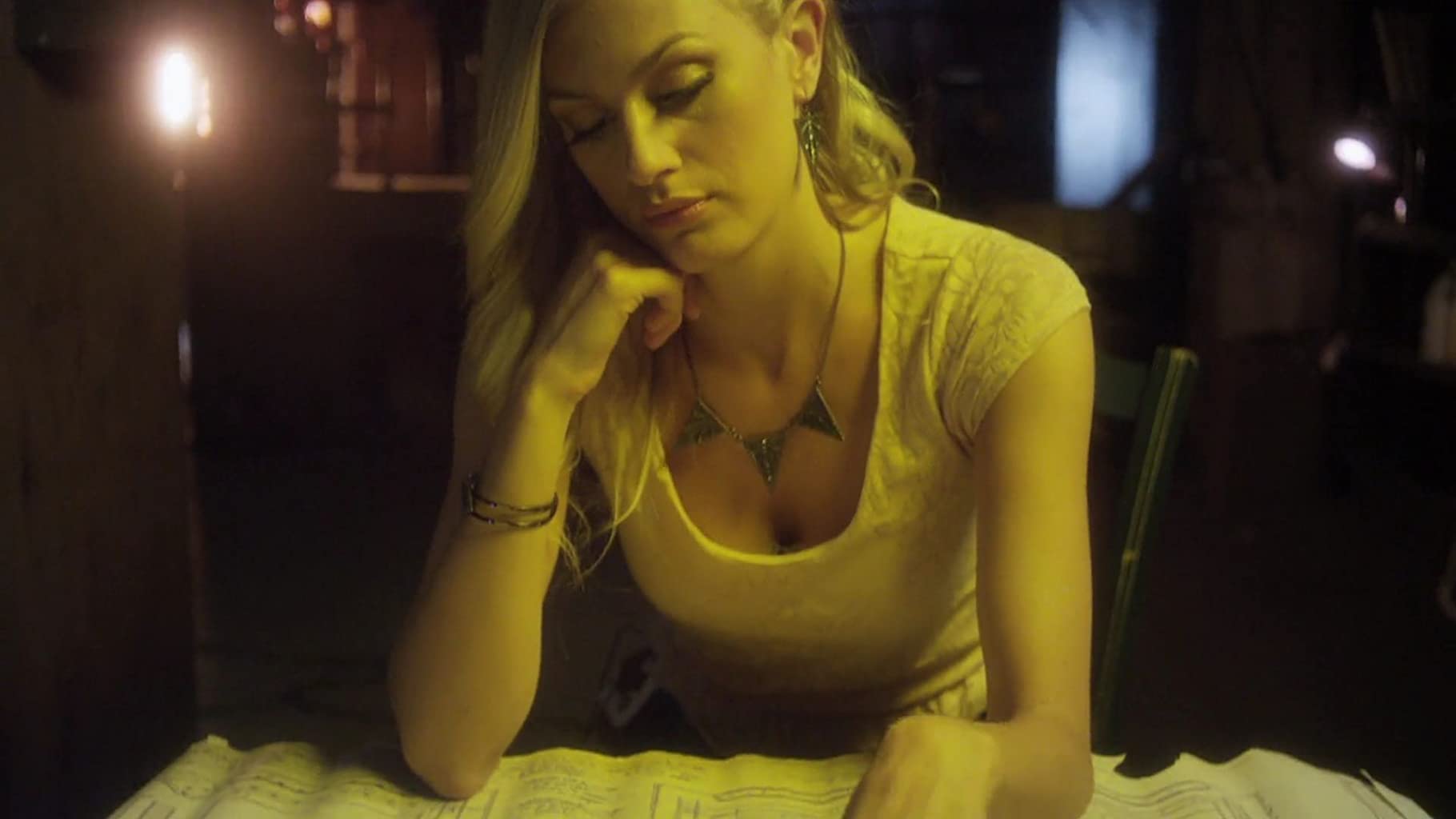 Фото - : 1820x1024 / 68 Кб