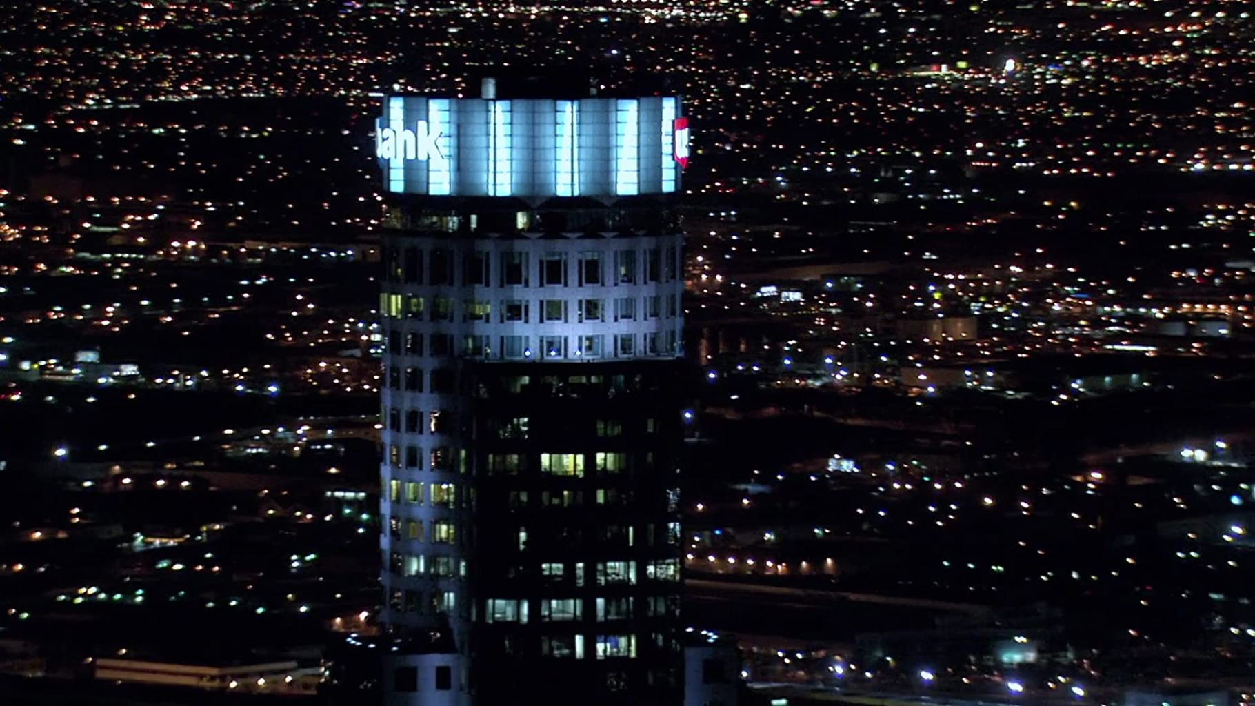 Фото - : 1820x1024 / 175 Кб