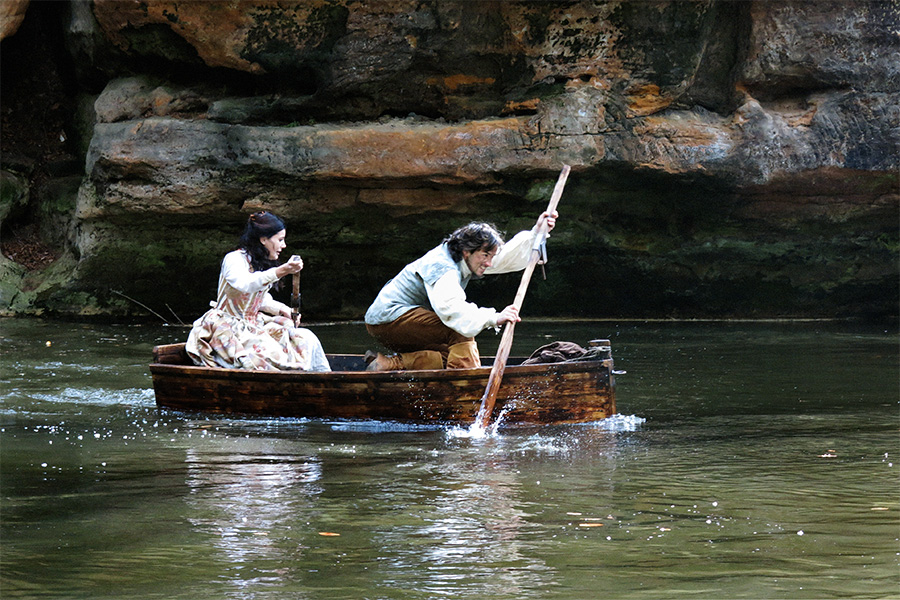 Фото - : 900x600 / 286 Кб