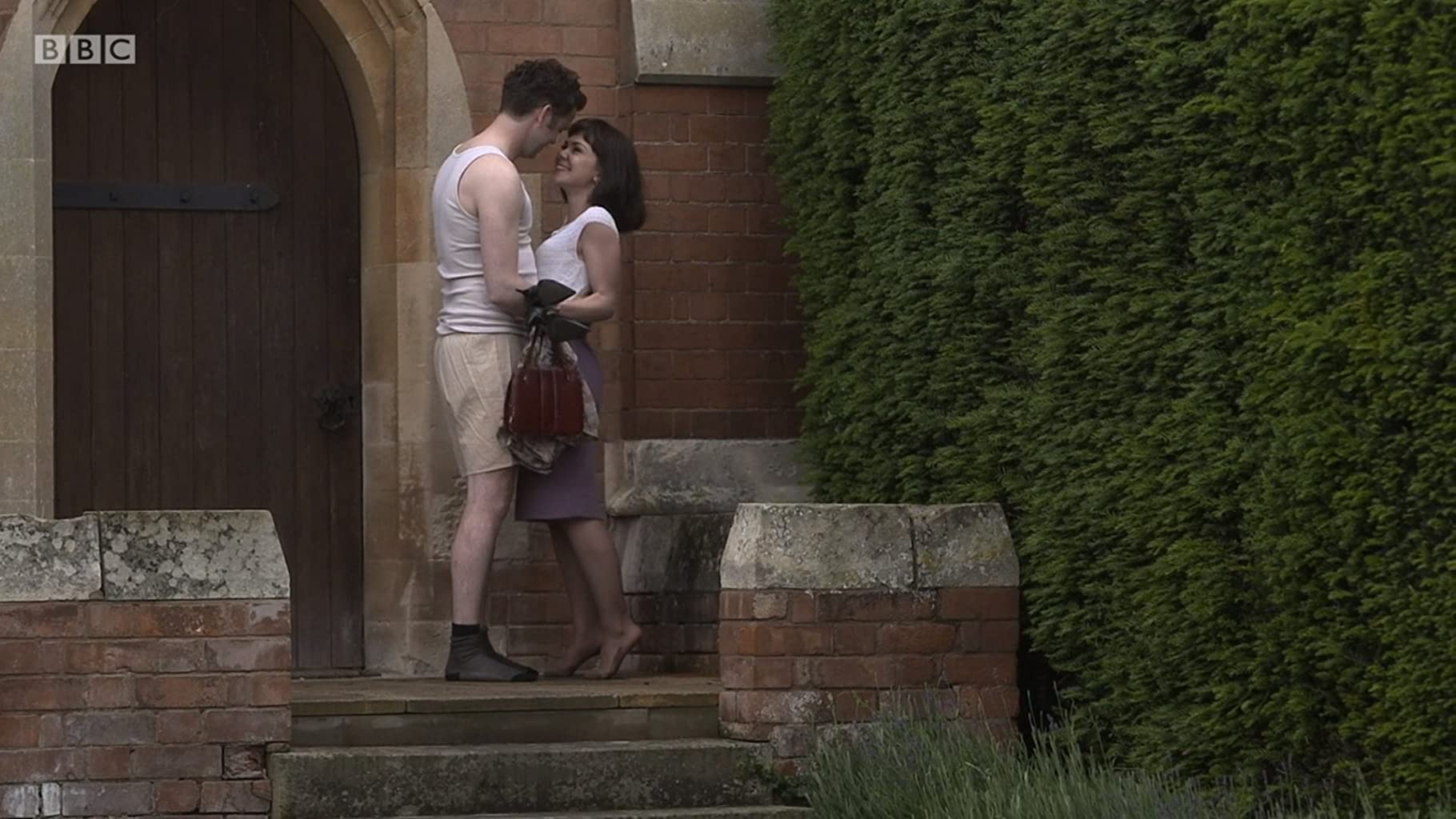 Фото - : 1820x1024 / 165 Кб