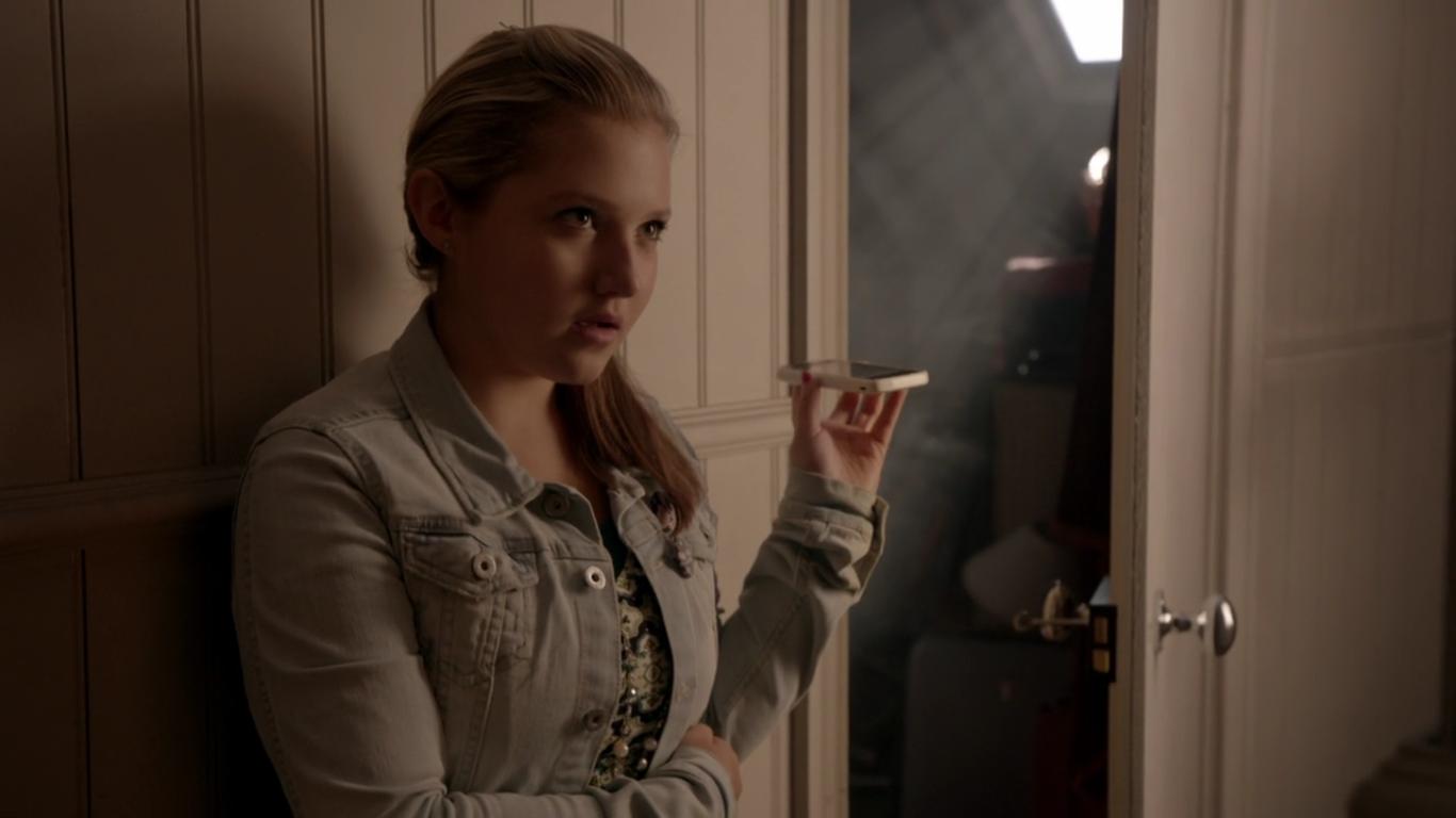 Фото - : 1366x768 / 53 Кб