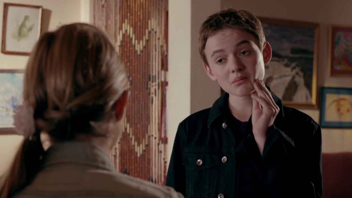 Фото - : 1366x768 / 64 Кб