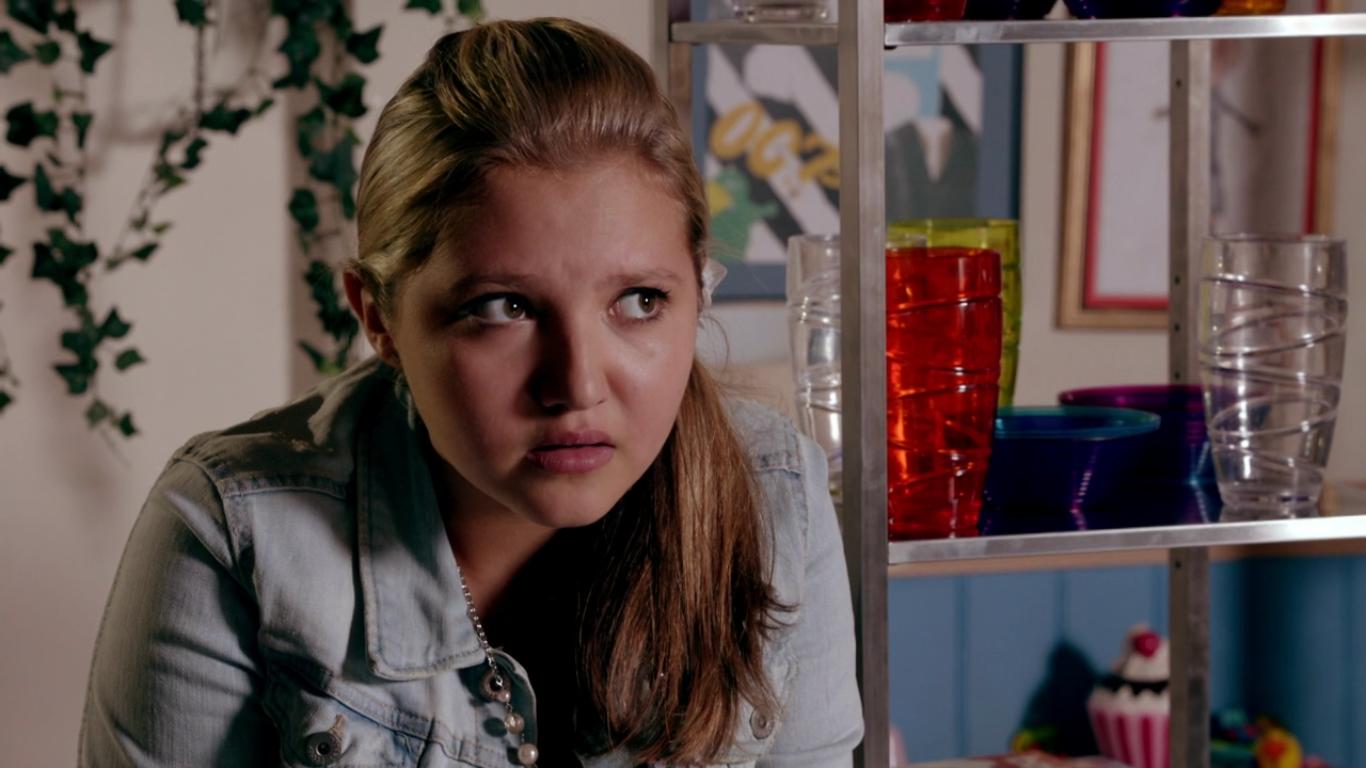 Фото - : 1366x768 / 94 Кб