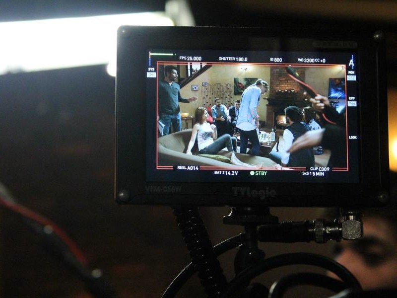 Фото - : 800x600 / 72 Кб