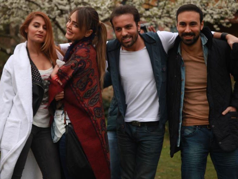 Фото - : 800x600 / 79 Кб