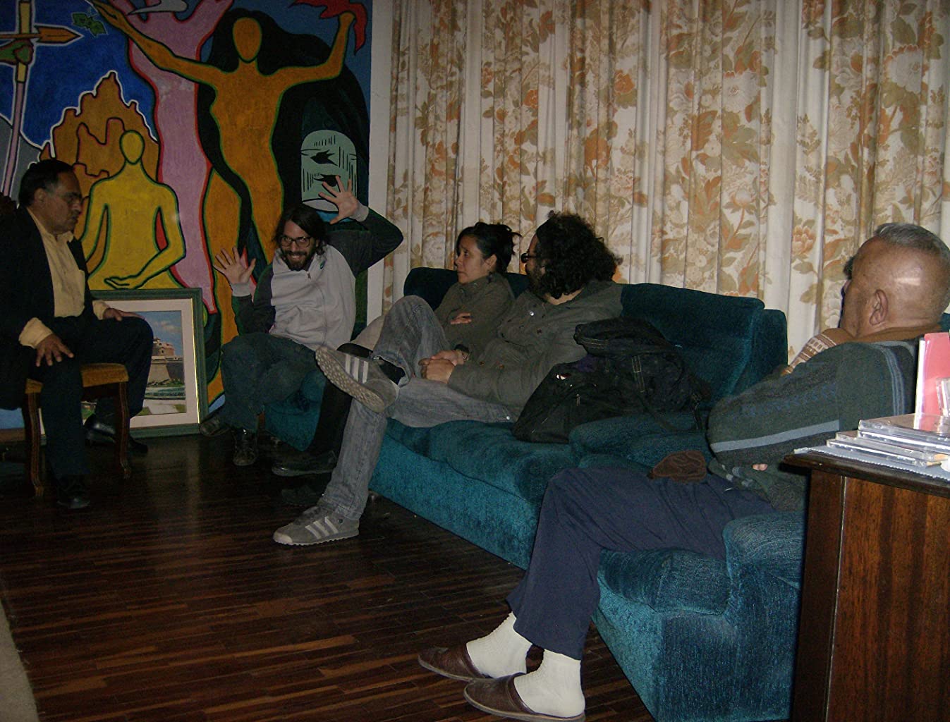 Фото - : 1347x1024 / 174 Кб