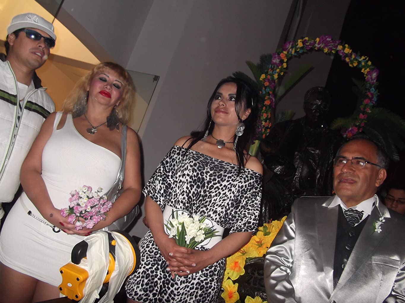 Фото - : 1365x1024 / 160 Кб