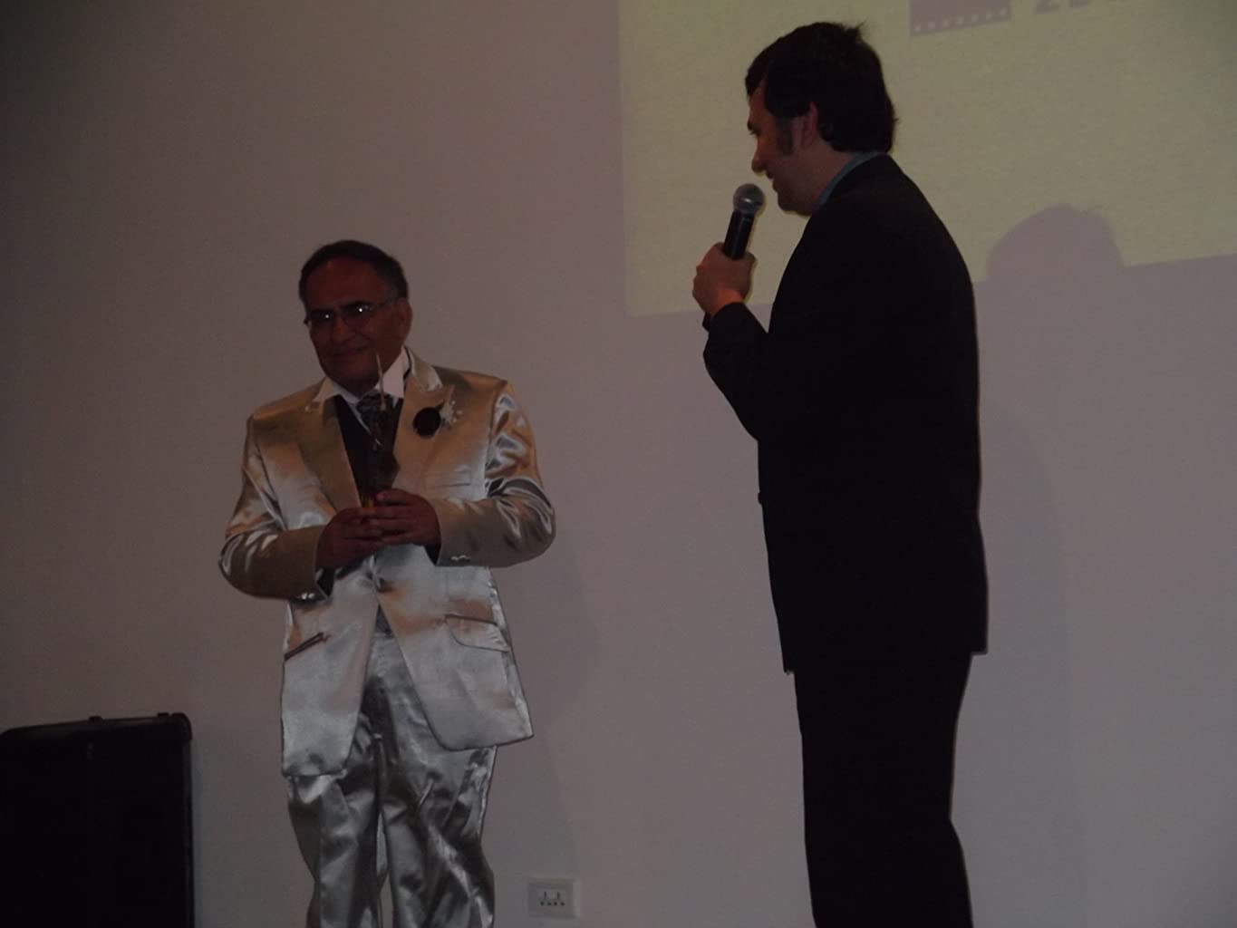 Фото - : 1365x1024 / 38 Кб