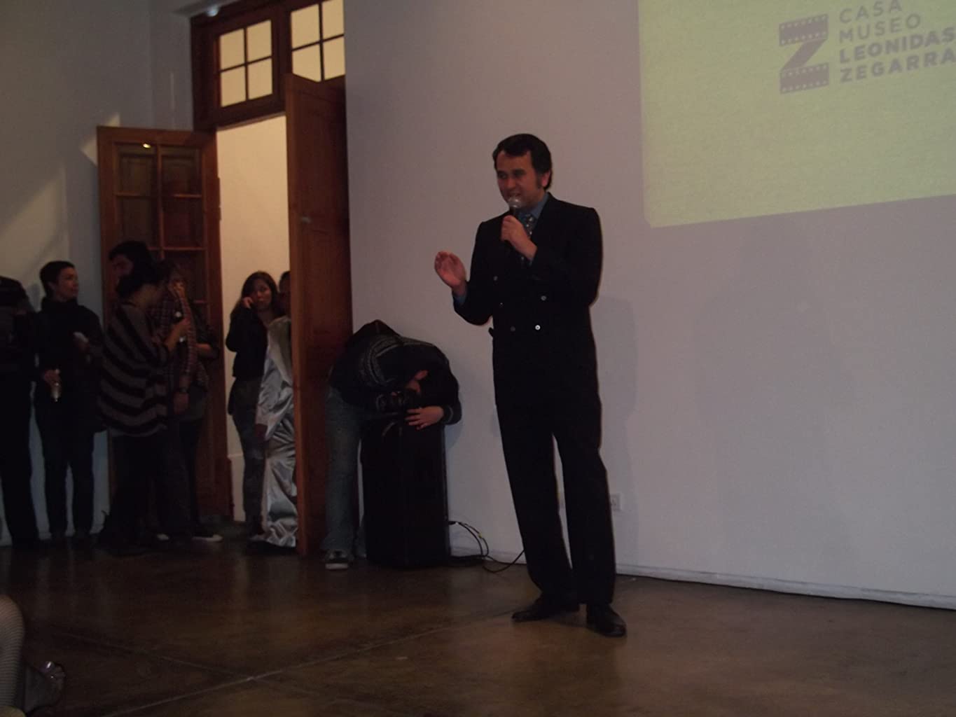 Фото - : 1365x1024 / 50 Кб