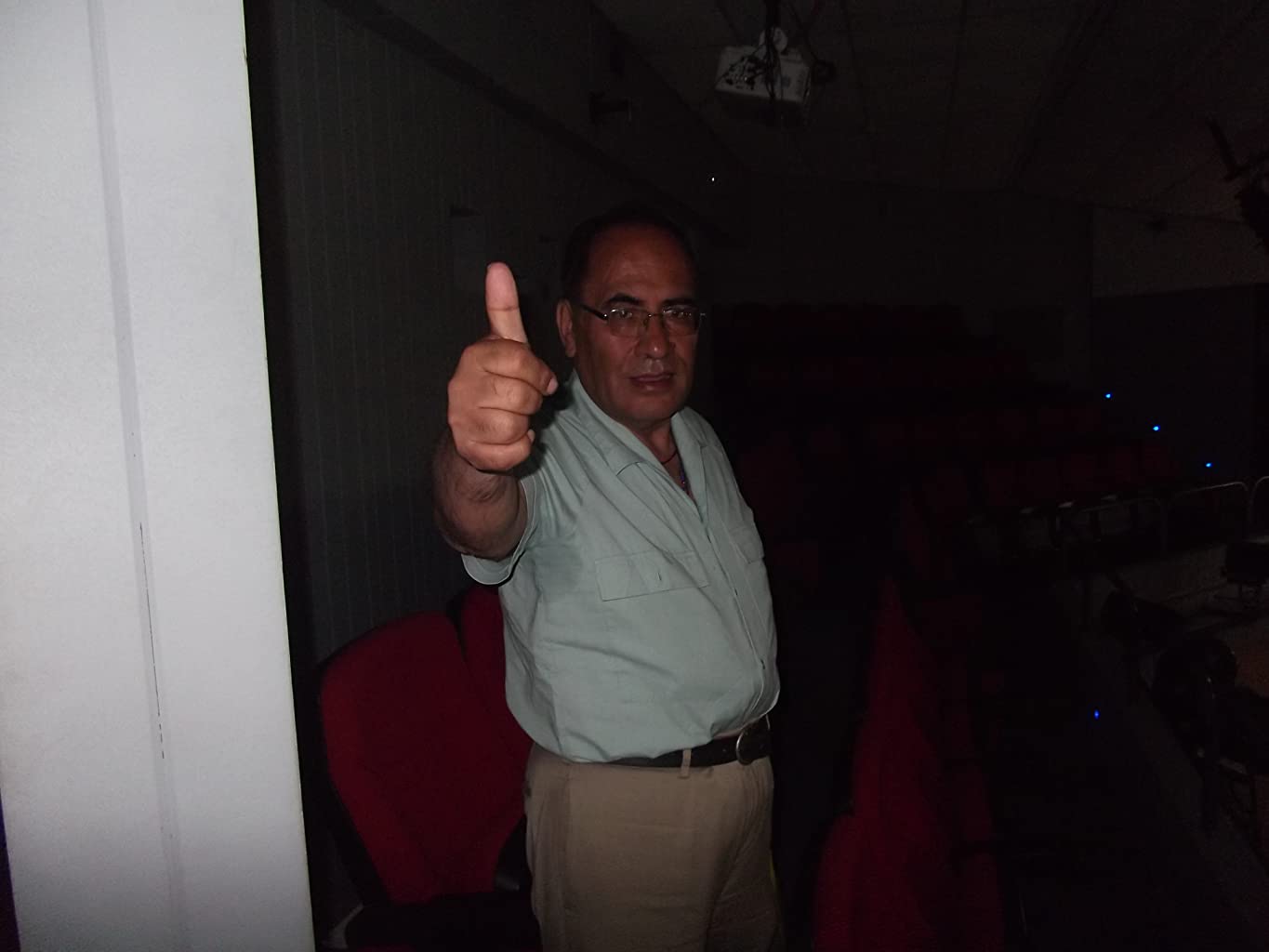 Фото - : 1365x1024 / 44 Кб