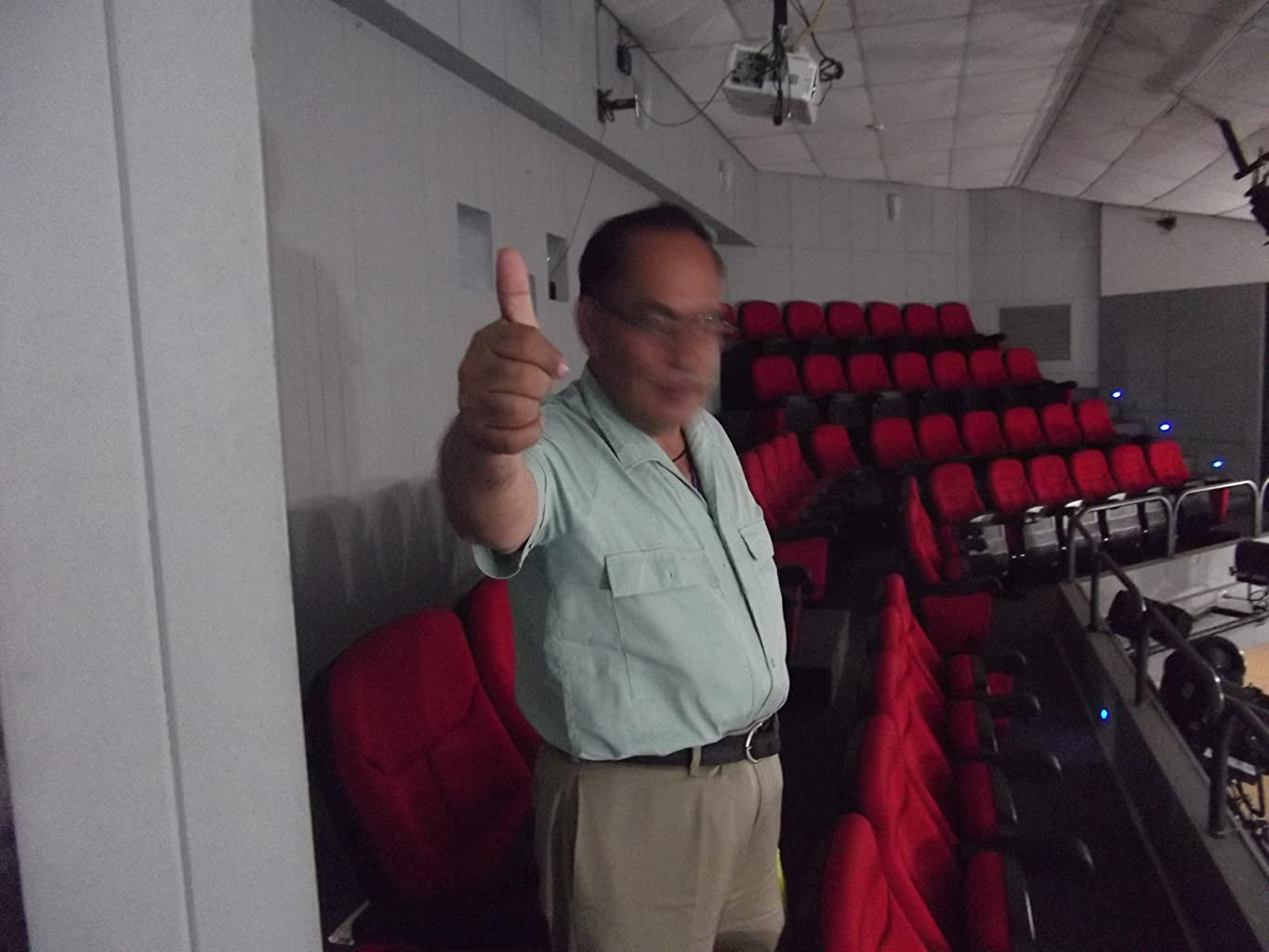 Фото - : 1365x1024 / 88 Кб