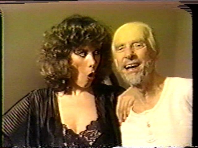 Фото - : 640x480 / 50 Кб