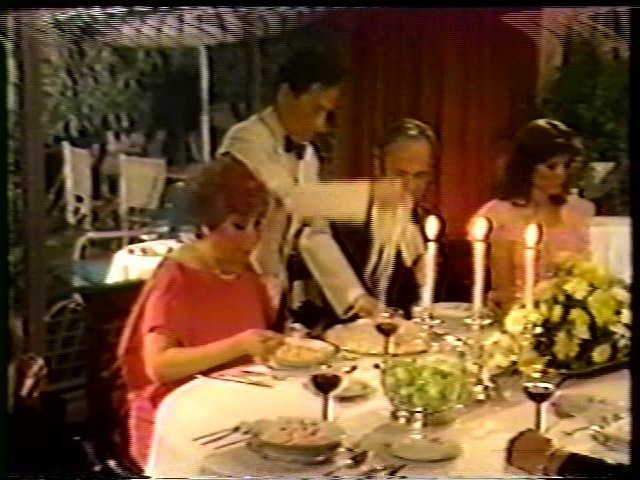 Фото - : 640x480 / 62 Кб