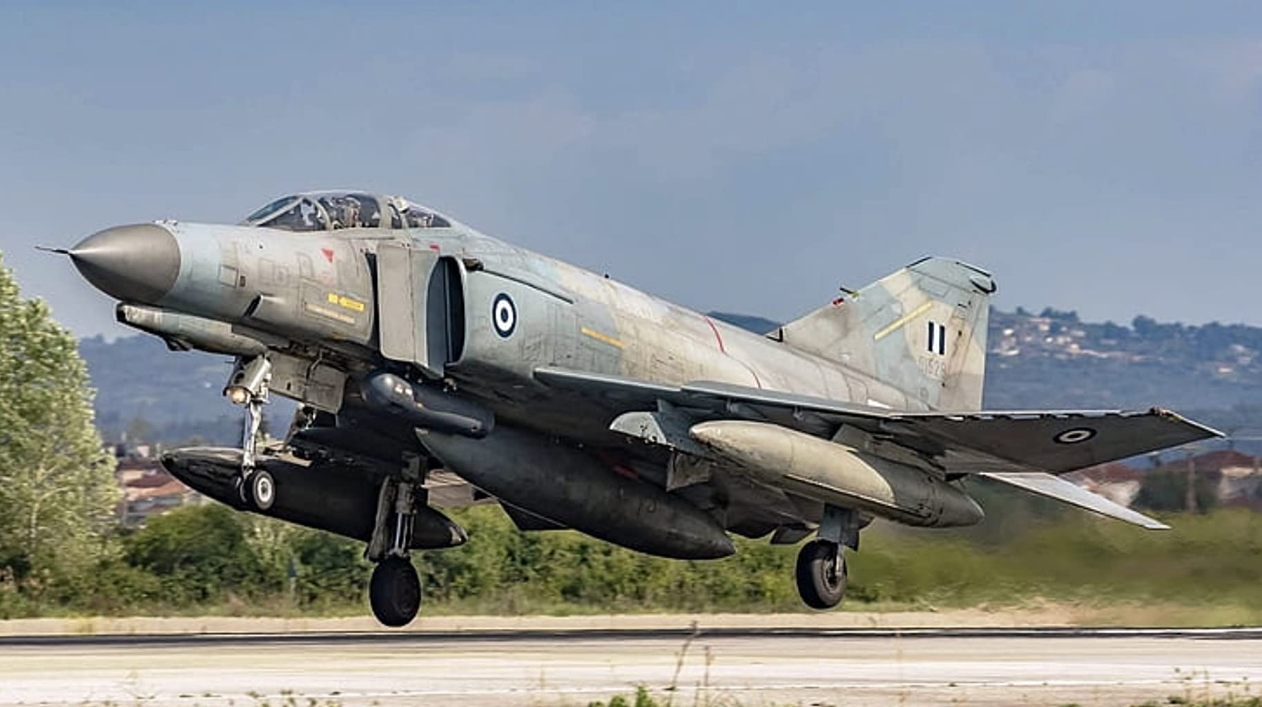 Фото - : 1828x1024 / 124 Кб