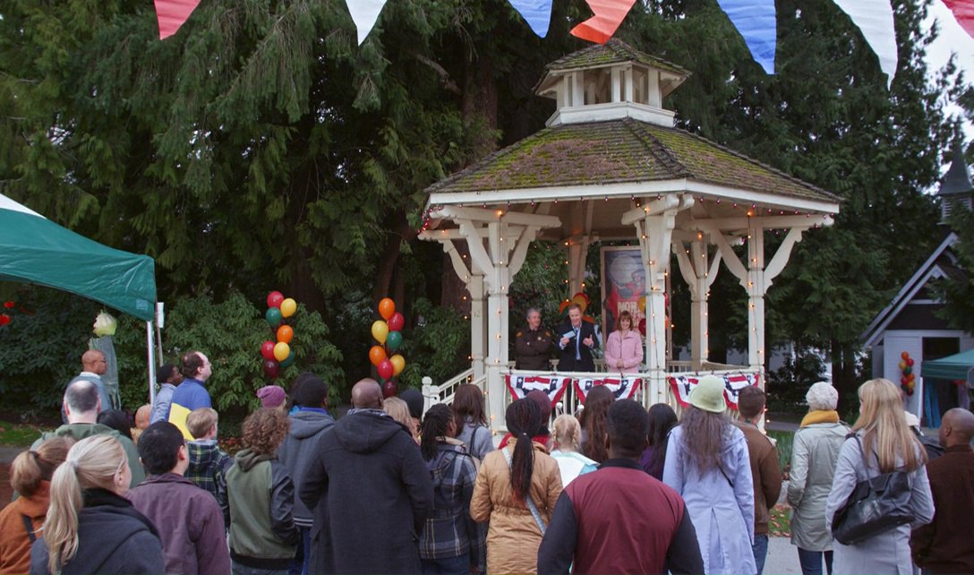 Фото - : 1088x642 / 173 Кб