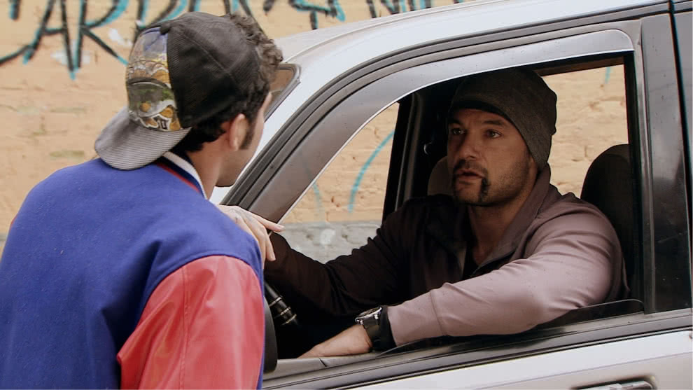 Фото - : 990x557 / 75 Кб