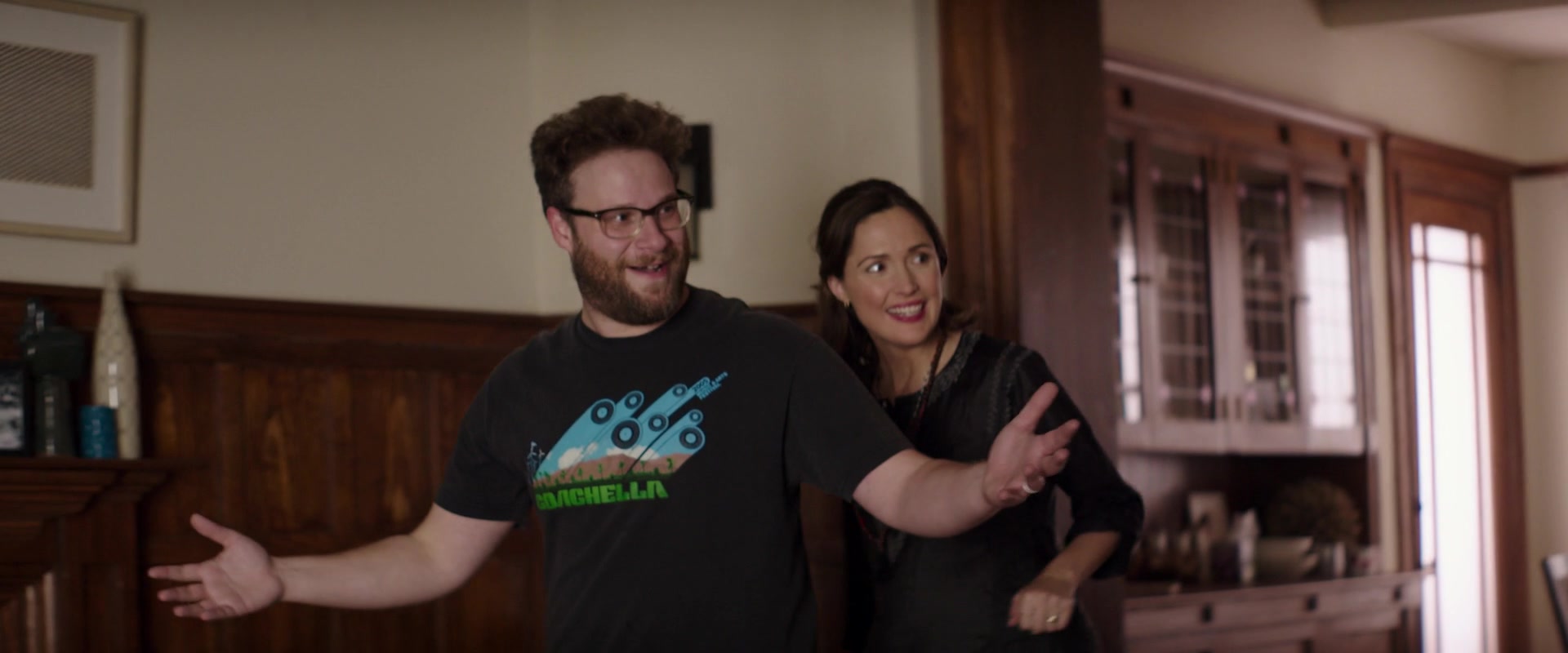 Фото - Соседи. На тропе войны 2: 1920x800 / 100 Кб