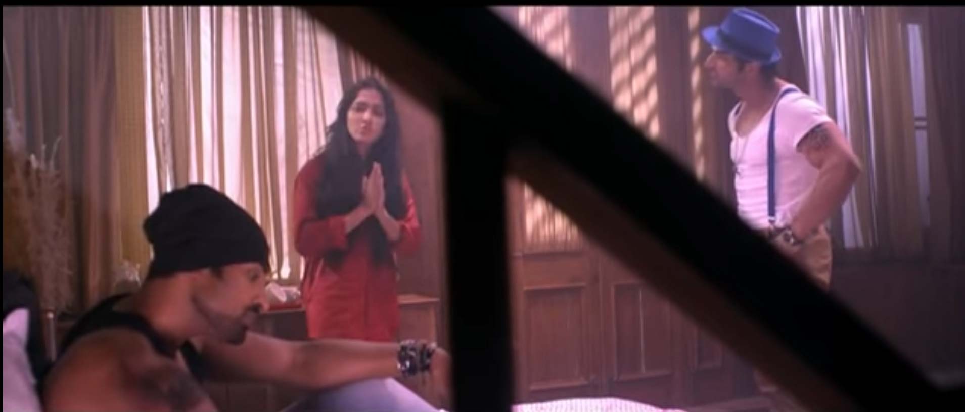 Фото - : 1909x815 / 69 Кб