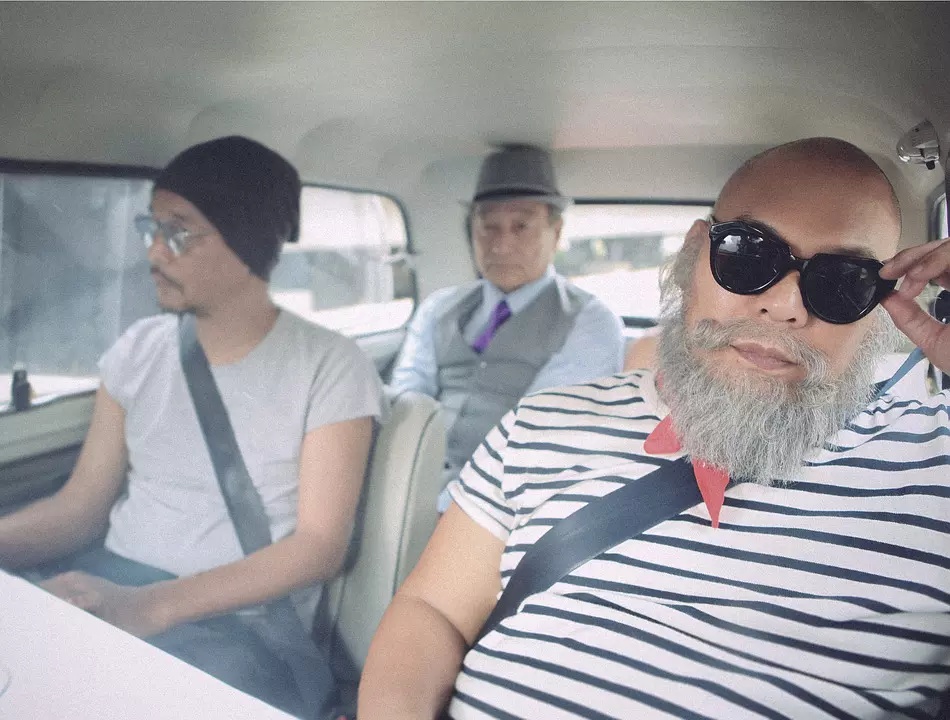 Фото - : 950x720 / 225 Кб