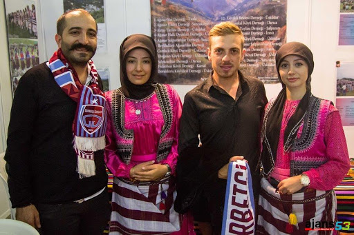 Фото - : 512x341 / 72 Кб