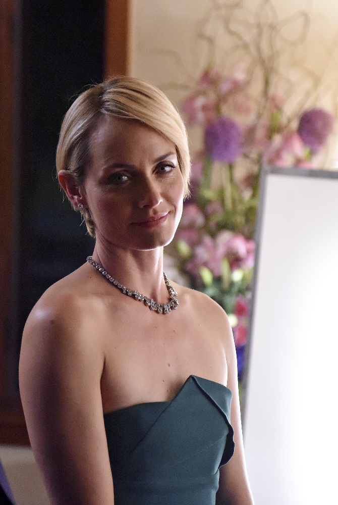 Фото - : 670x1000 / 261 Кб