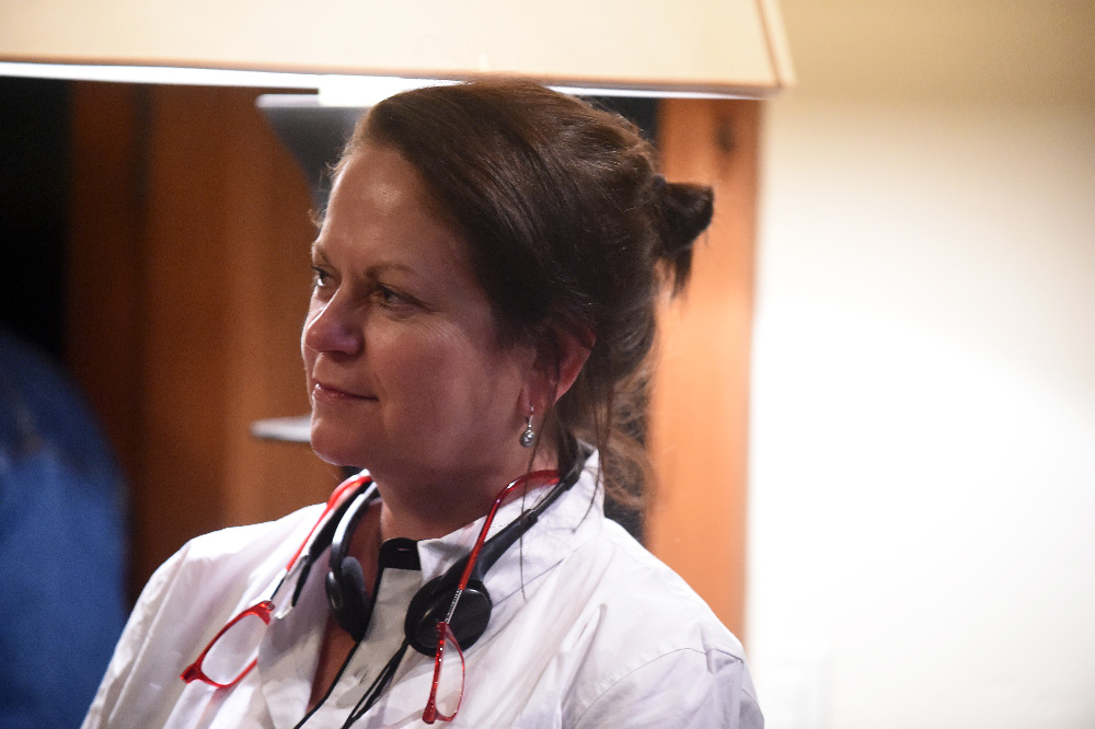 Фото - : 1000x666 / 207 Кб