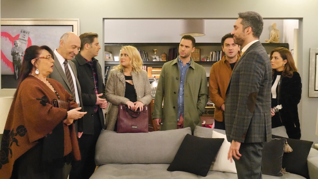 Фото - : 1024x576 / 340 Кб