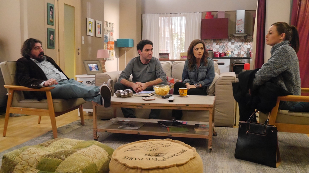 Фото - : 1024x576 / 377 Кб