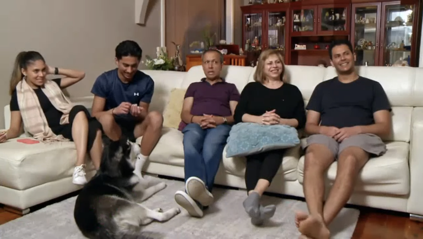 Фото - : 1465x828 / 744 Кб