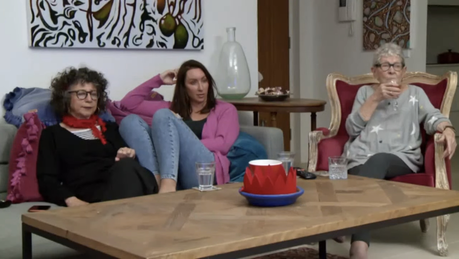 Фото - : 1465x828 / 713 Кб