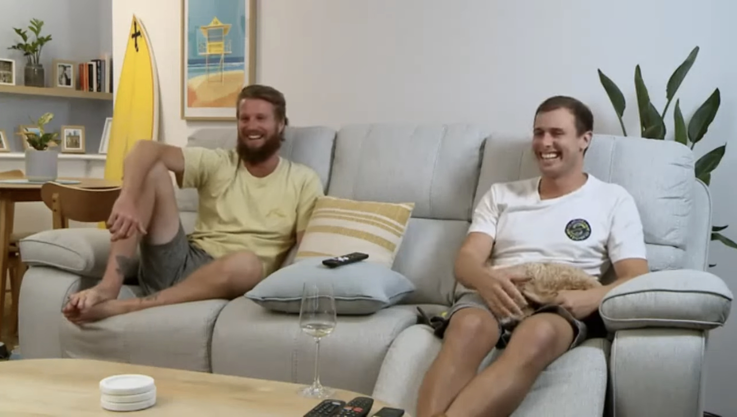 Фото - : 1463x828 / 616 Кб