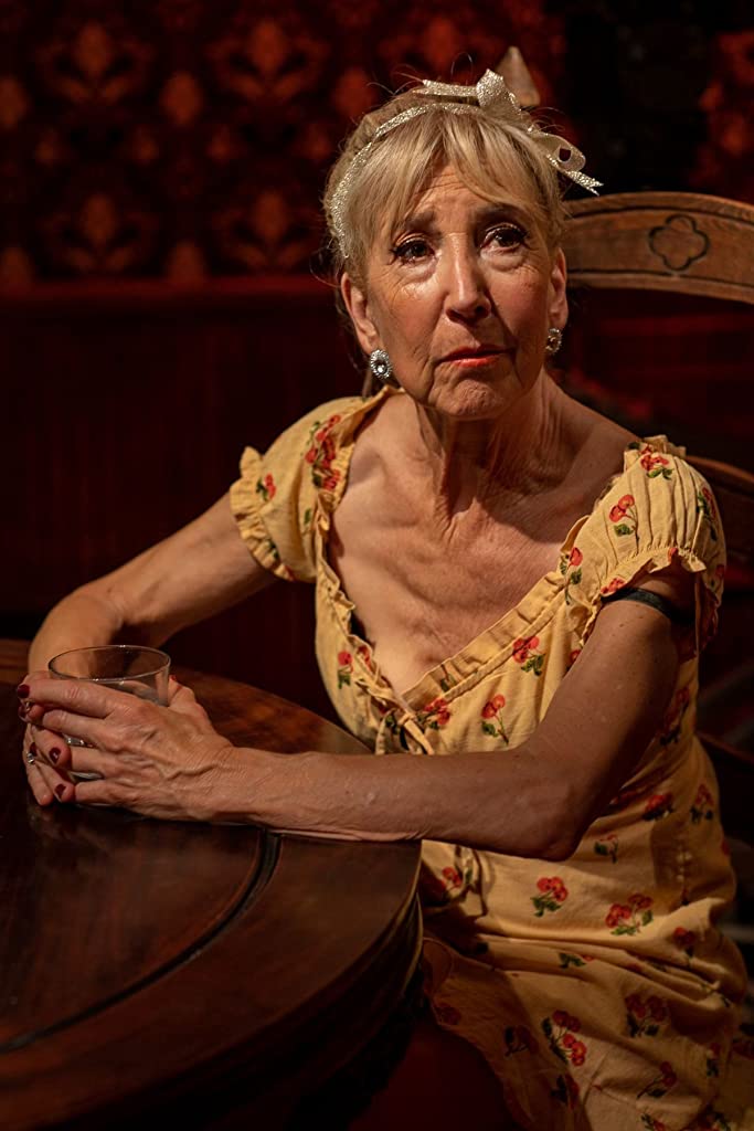 Фото - : 683x1024 / 66 Кб