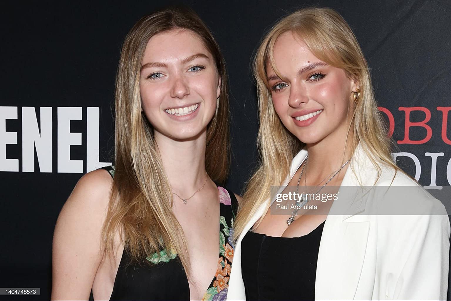 Фото - : 1535x1024 / 145 Кб