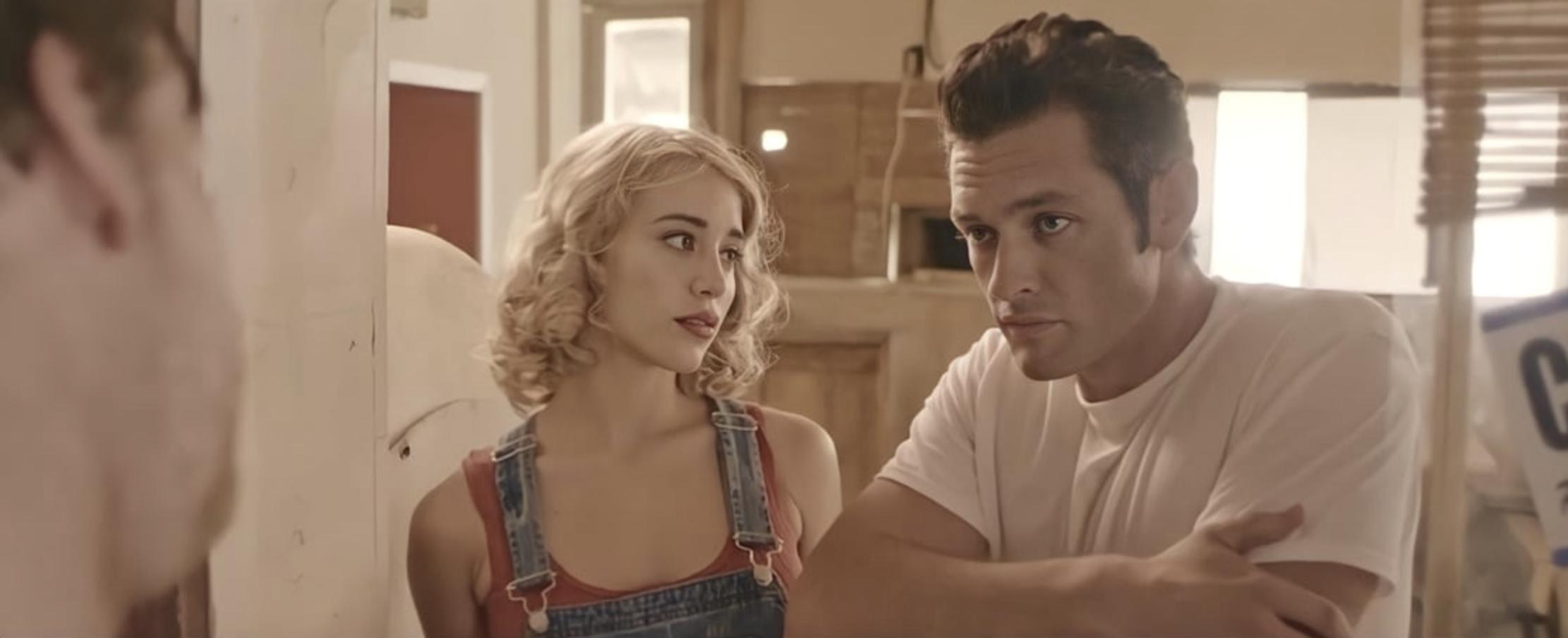 Фото - : 2222x904 / 89 Кб